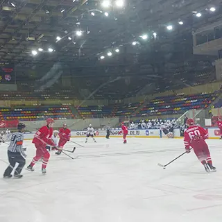 МХК «Спартак» терпит первое поражение в сезоне